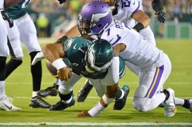 Eagles Dominate Vikings In Primetime