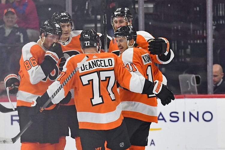 Konecny, Frost Lead Flyers in Season-Opening Win Over Devils