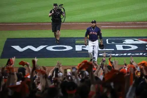 World Series Game 2: Houston Wins 5-2 to Even the Series