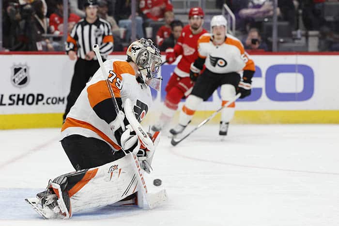 Philadelphia Flyers goaltender Carter Hart (79) makes the save in the second period against the Detroit Red Wings at Little Caesars Arena.