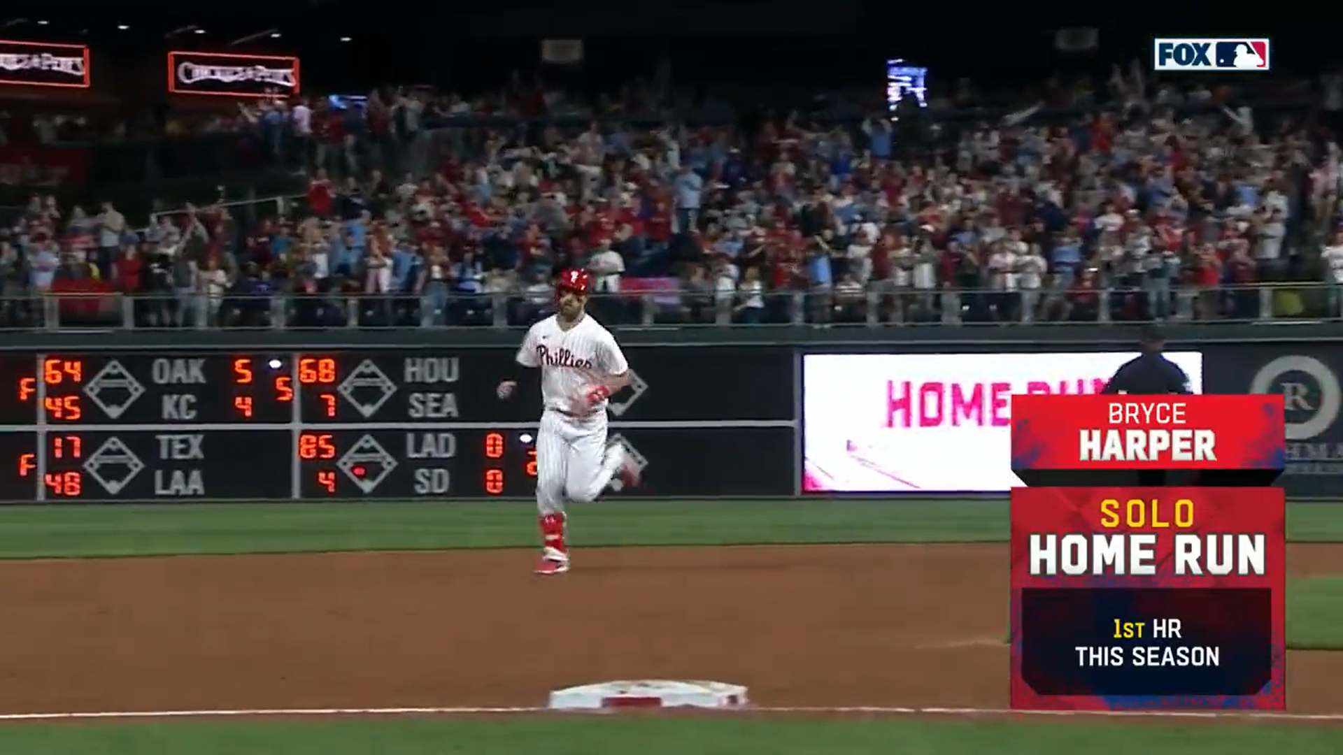 Bryce Harper goes Deep for 1st HR of the season after Tommy John Surgery, Fans react to HR