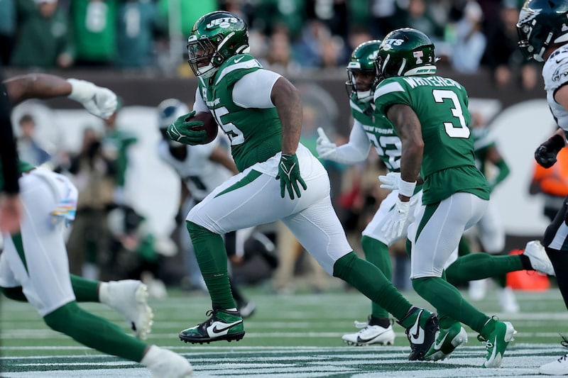 Quinnen Williams fumble