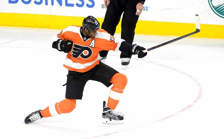 Philadelphia Flyers right wing Wayne Simmonds (17) celebrates game-winning goal in the shootout against the Ottawa Senators at Wells Fargo Center. The Flyers defeated the Senators, 2-1 in a shootout.
