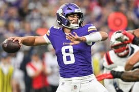 Sam Howell, Vikings