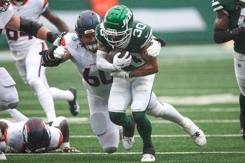 Michael Carter II, Jets